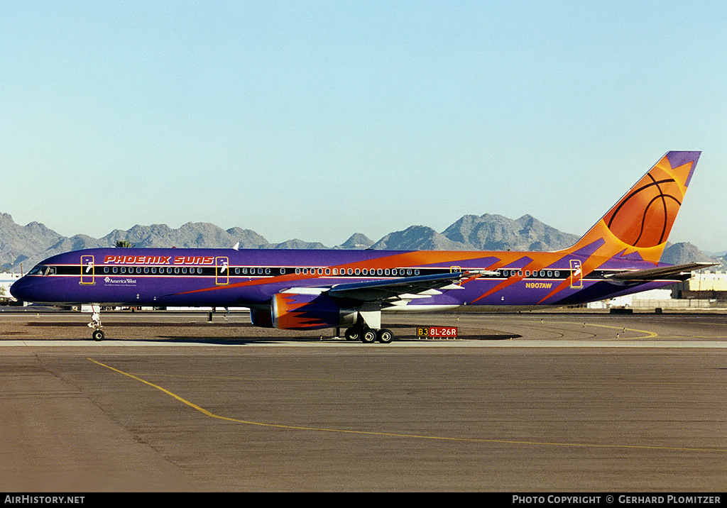 Aircraft Photo of N907AW | Boeing 757-225 | America West Airlines | AirHistory.net #669242