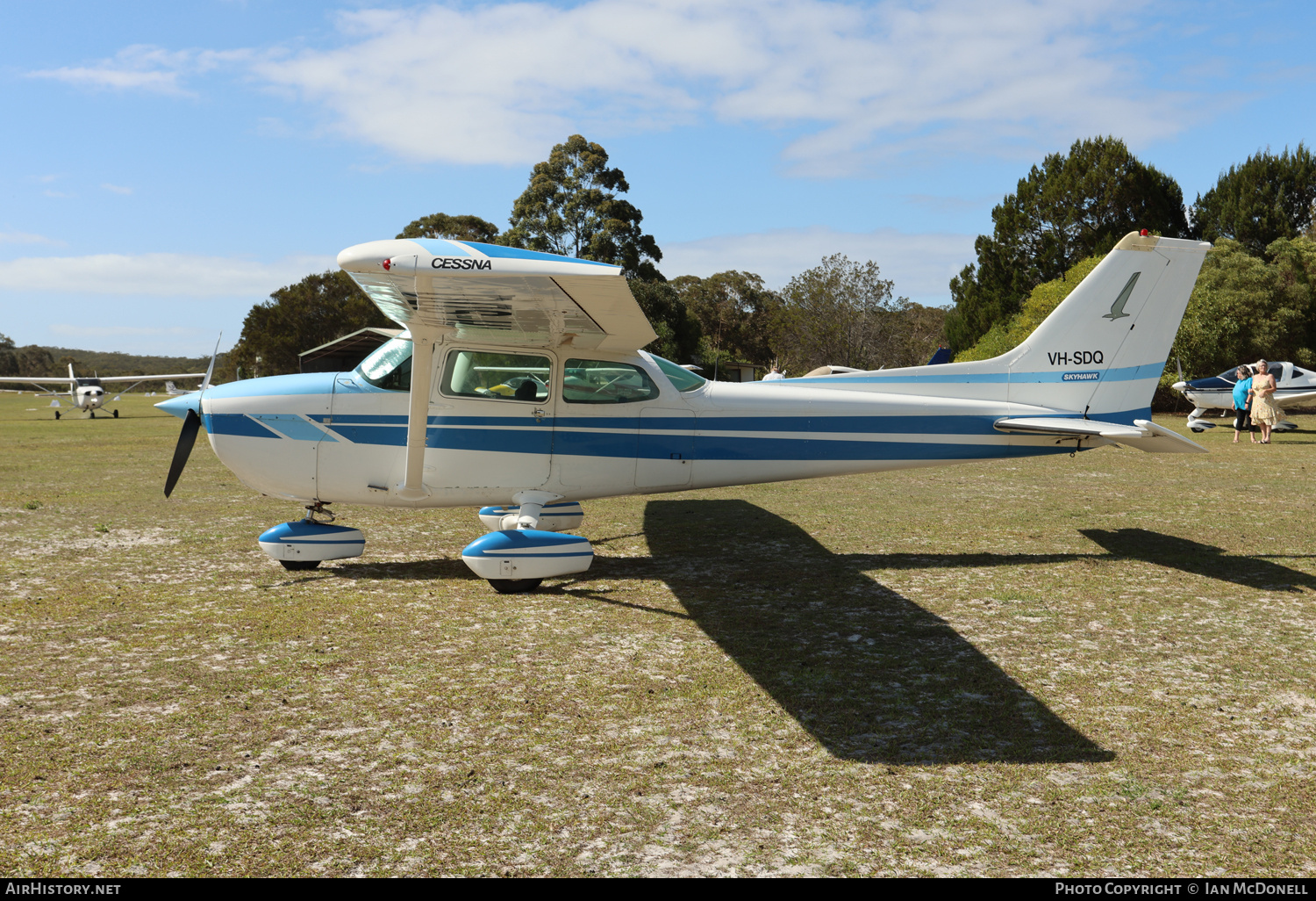 Aircraft Photo of VH-SDQ | Cessna 172N Skyhawk | AirHistory.net #669269