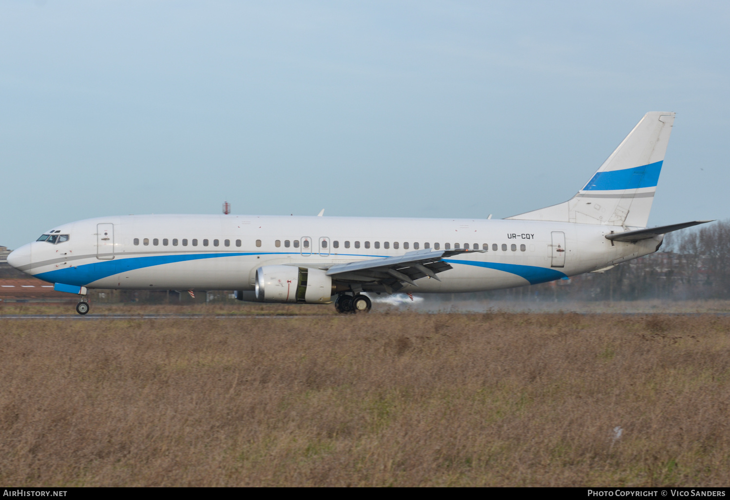 Aircraft Photo of UR-CQY | Boeing 737-4Q8 | AirHistory.net #669297