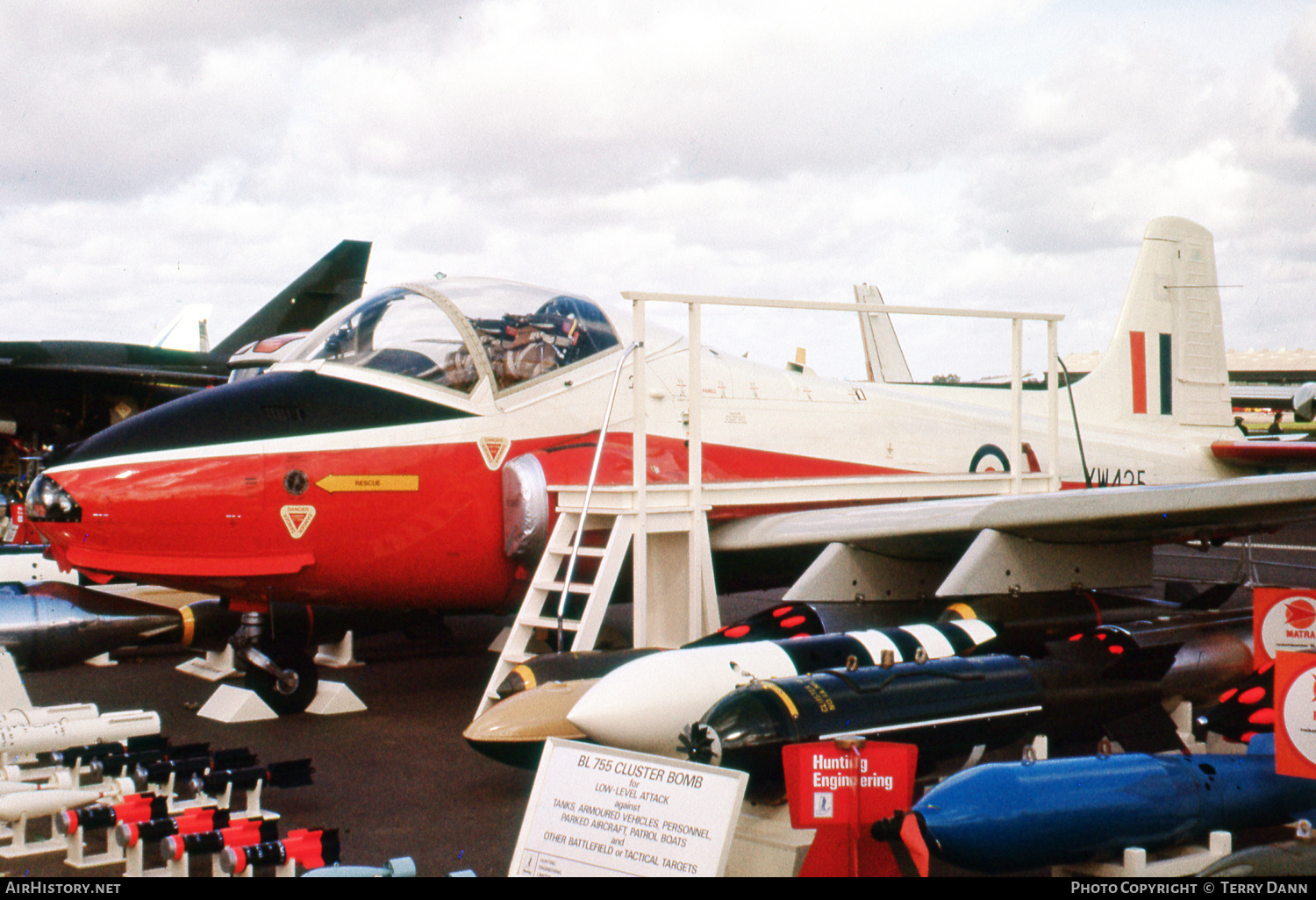 Aircraft Photo of XW425 | BAC 84 Jet Provost T5A | UK - Air Force | AirHistory.net #669357