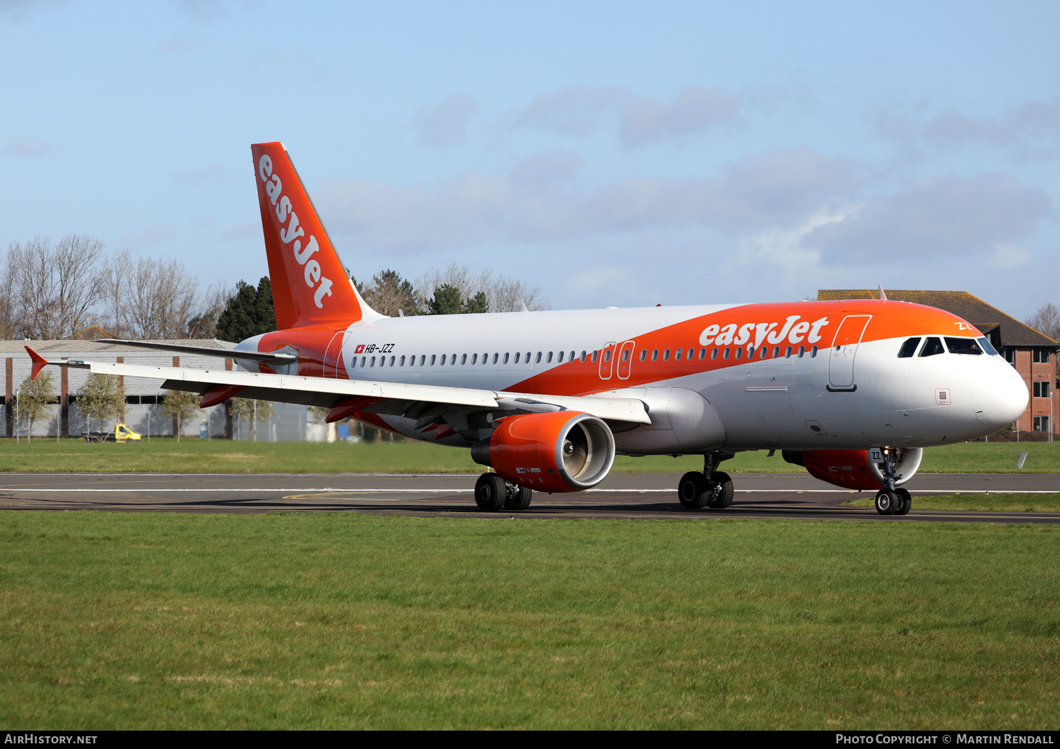Aircraft Photo of HB-JZZ | Airbus A320-214 | EasyJet | AirHistory.net #669432