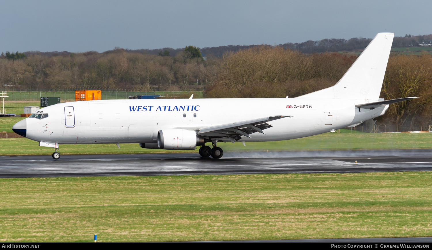 Aircraft Photo of G-NPTH | Boeing 737-43Q(SF) | West Atlantic Cargo Airlines | AirHistory.net #669451