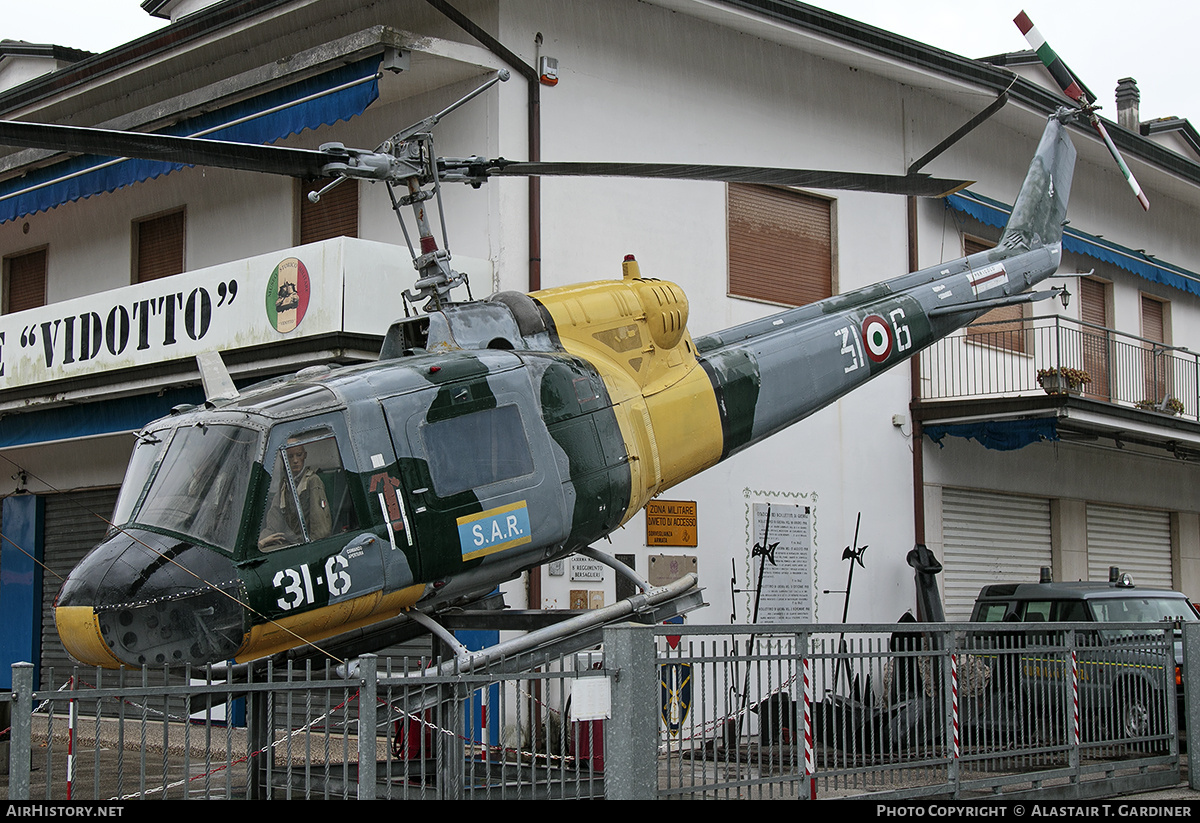 Aircraft Photo of MM80470 | Agusta AB-204B | Italy - Air Force | AirHistory.net #669461