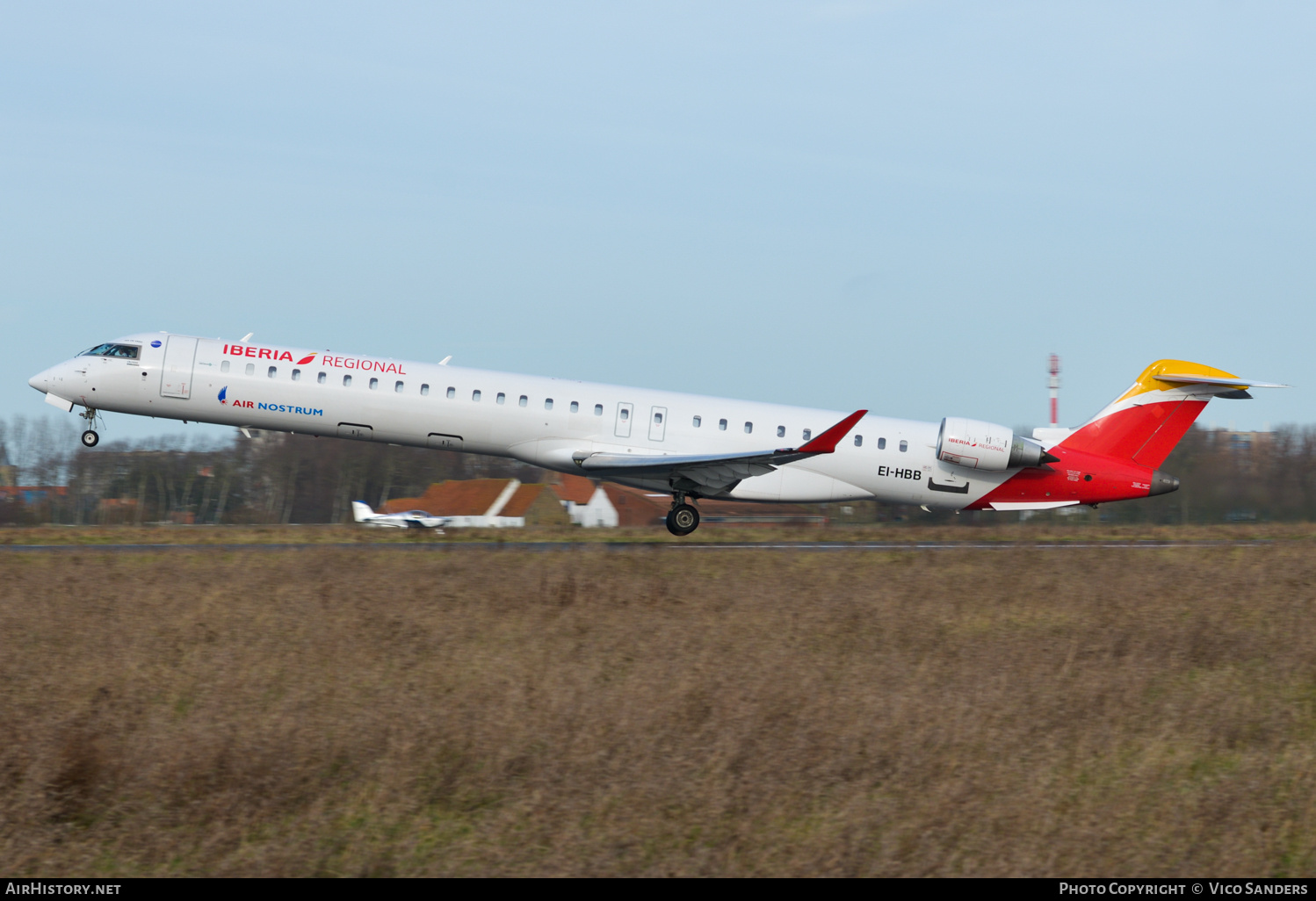 Aircraft Photo of EI-HBB | Bombardier CRJ-1000 (CL-600-2E25) | Iberia Regional | AirHistory.net #669605