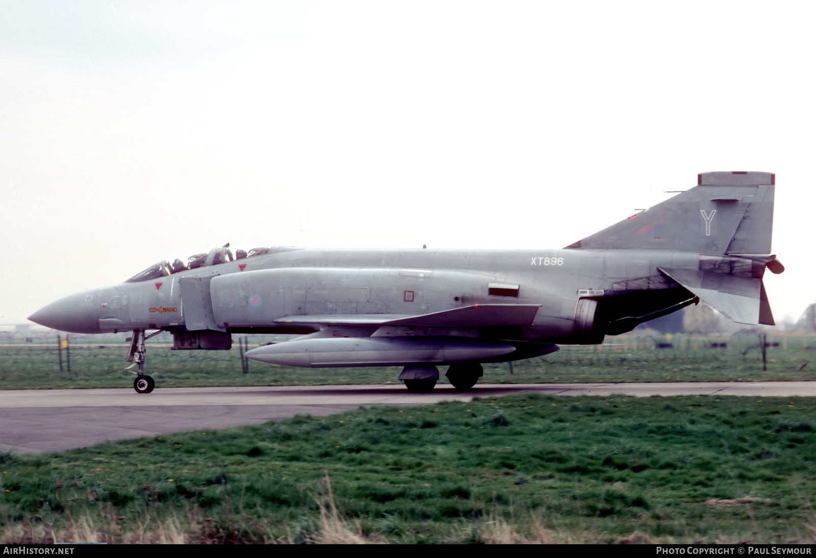 Aircraft Photo of XT896 | McDonnell Douglas F-4M Phantom FGR2 | UK - Air Force | AirHistory.net #669687