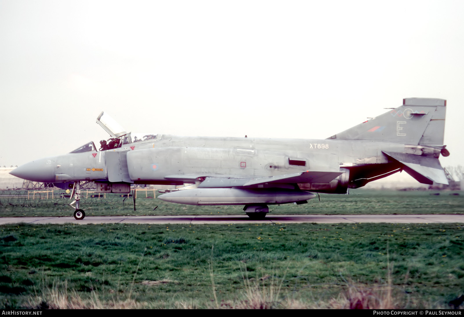 Aircraft Photo of XT898 | McDonnell Douglas F-4M Phantom FGR2 | UK - Air Force | AirHistory.net #669703