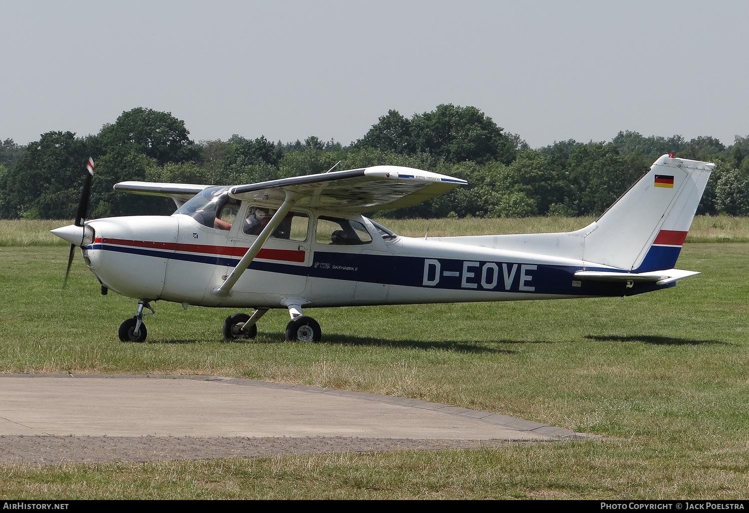 Aircraft Photo of D-EOVE | Reims F172N Skyhawk II | AirHistory.net #669707