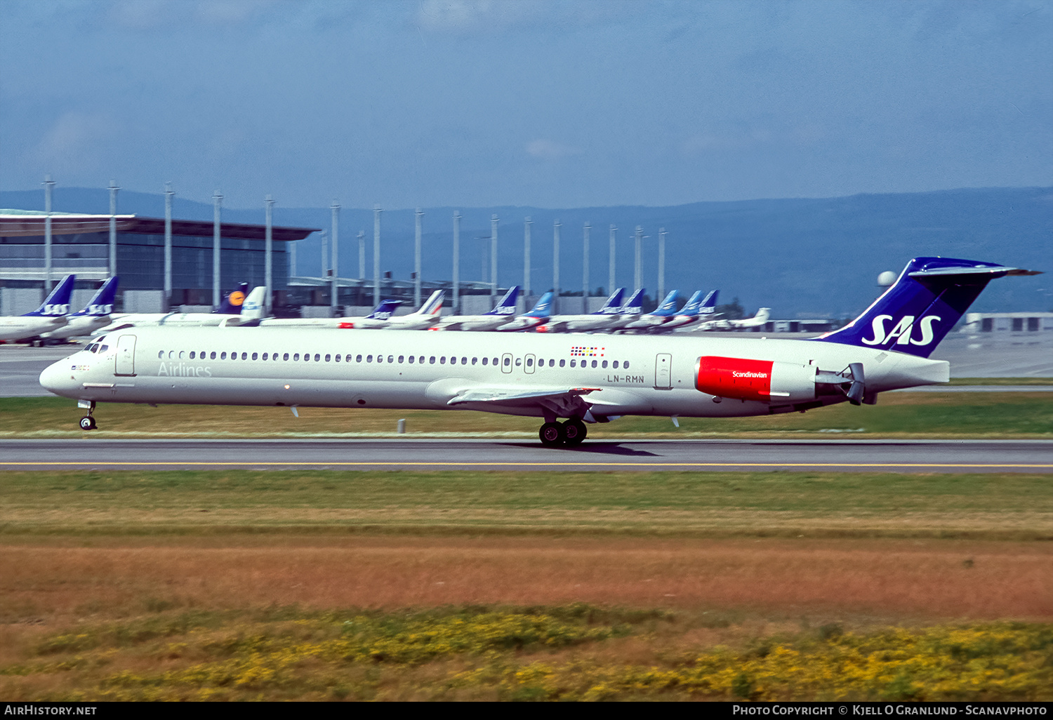 Aircraft Photo of LN-RMN | McDonnell Douglas MD-82 (DC-9-82) | Scandinavian Airlines - SAS | AirHistory.net #669768