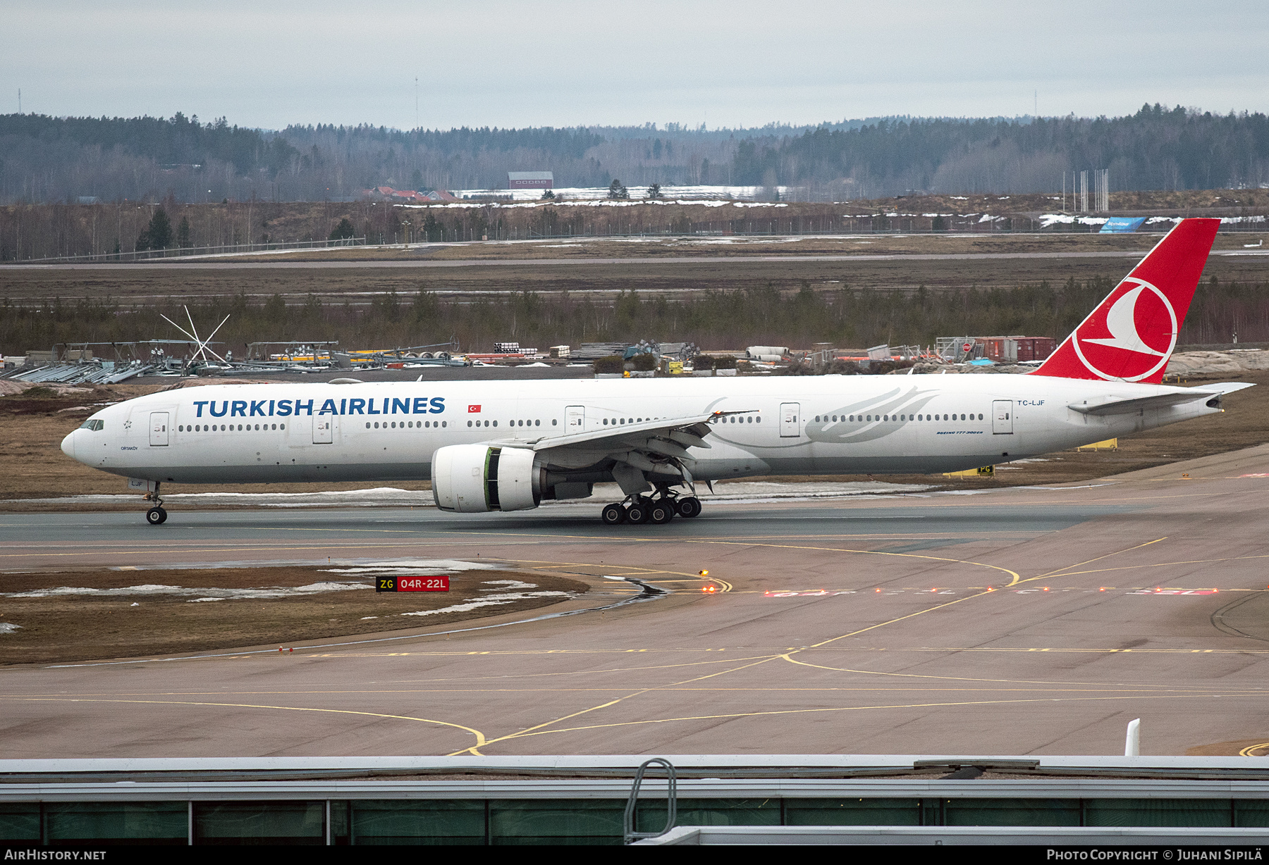 Aircraft Photo of TC-LJF | Boeing 777-3F2/ER | Turkish Airlines | AirHistory.net #669791