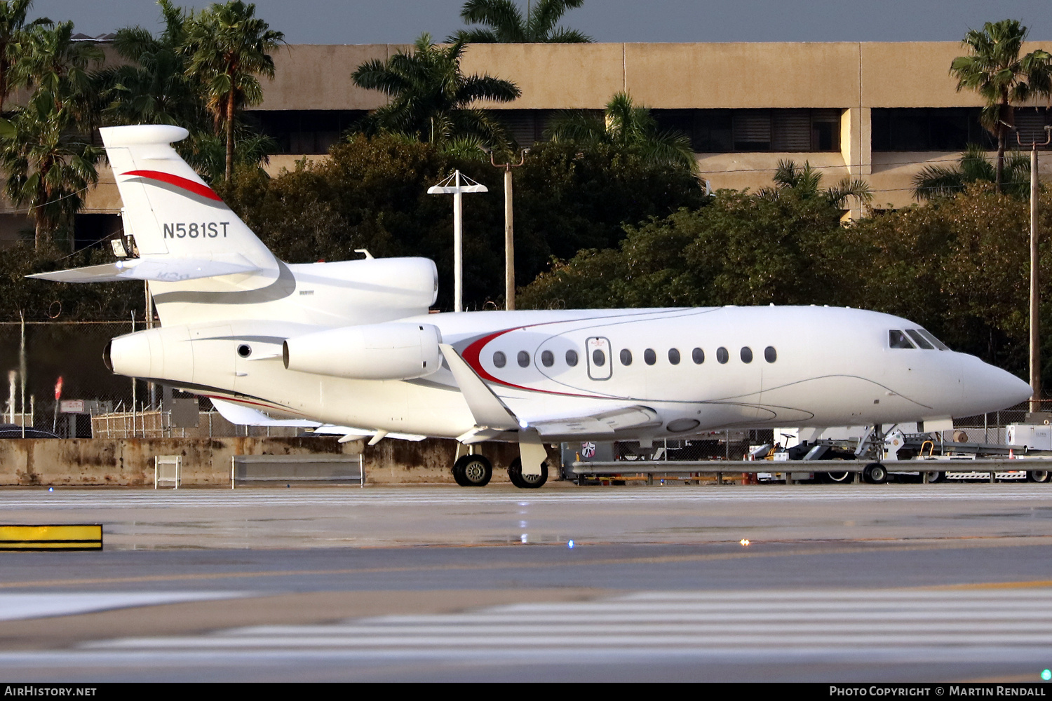 Aircraft Photo of N581ST | Dassault Falcon 900LX | AirHistory.net #669822