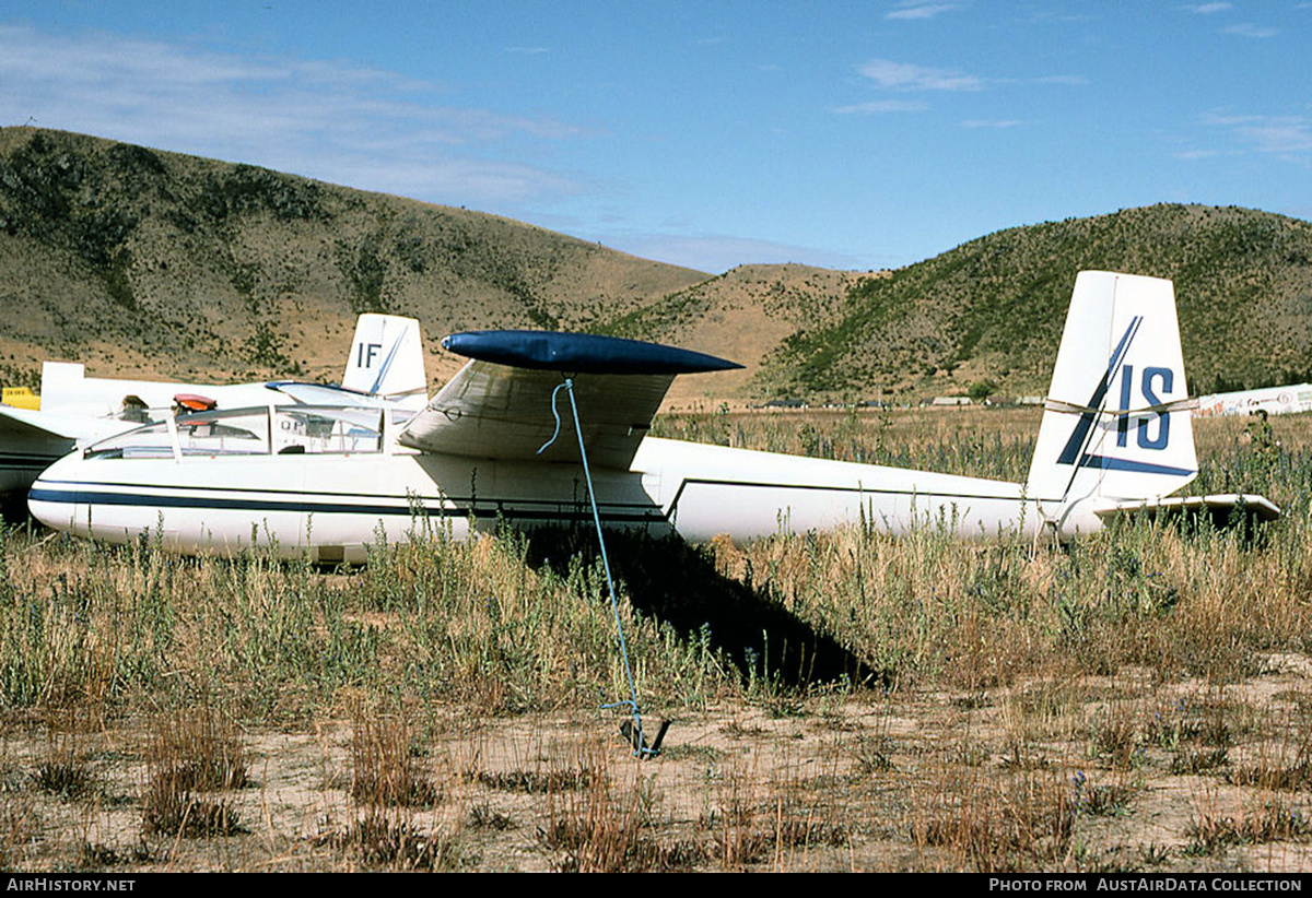 Aircraft Photo of ZK-GIS / IS | Let L-13 Blanik | AirHistory.net #669874