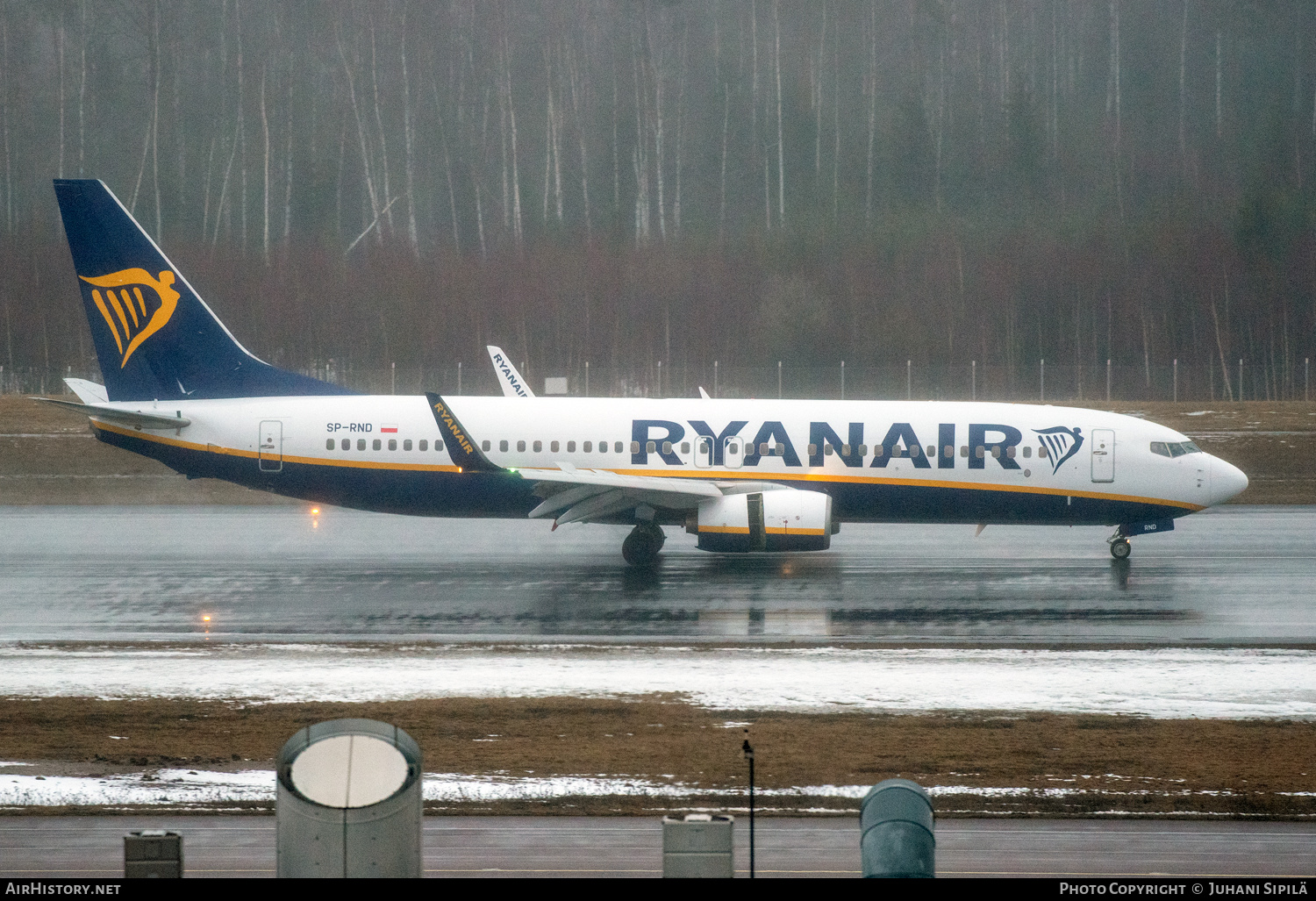 Aircraft Photo of SP-RND | Boeing 737-8AS | Ryanair | AirHistory.net #669964