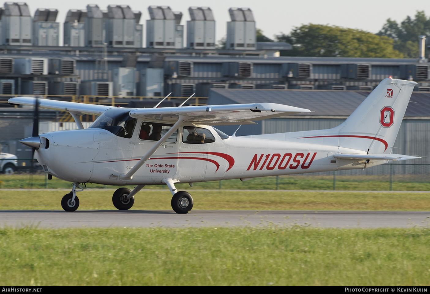 Aircraft Photo of N100SU | Cessna 172S Skyhawk SP | Ohio State University | AirHistory.net #670015
