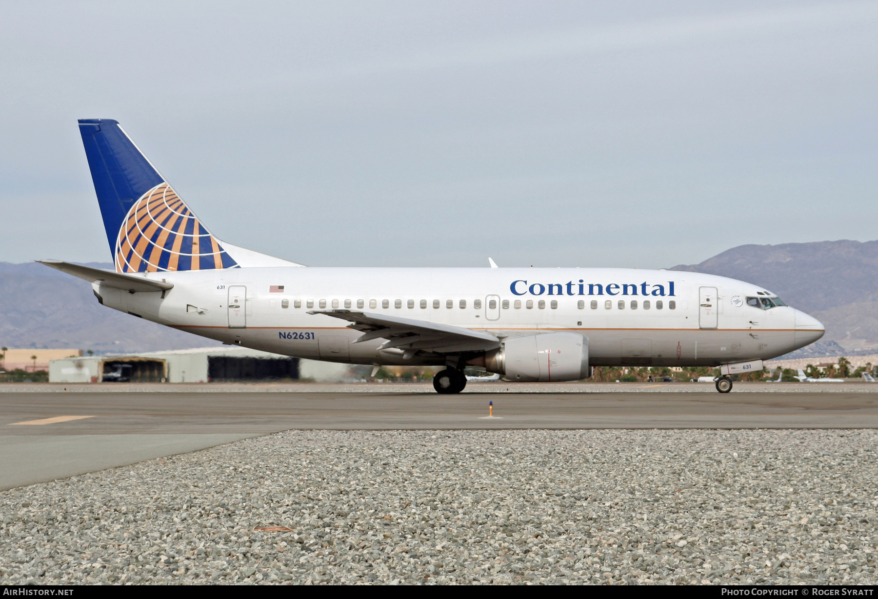 Aircraft Photo of N62631 | Boeing 737-524 | Continental Airlines | AirHistory.net #670020