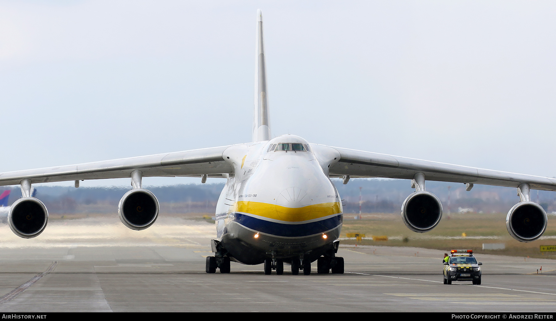 Aircraft Photo of UR-82072 | Antonov An-124-100 Ruslan | Antonov Airlines | AirHistory.net #670122