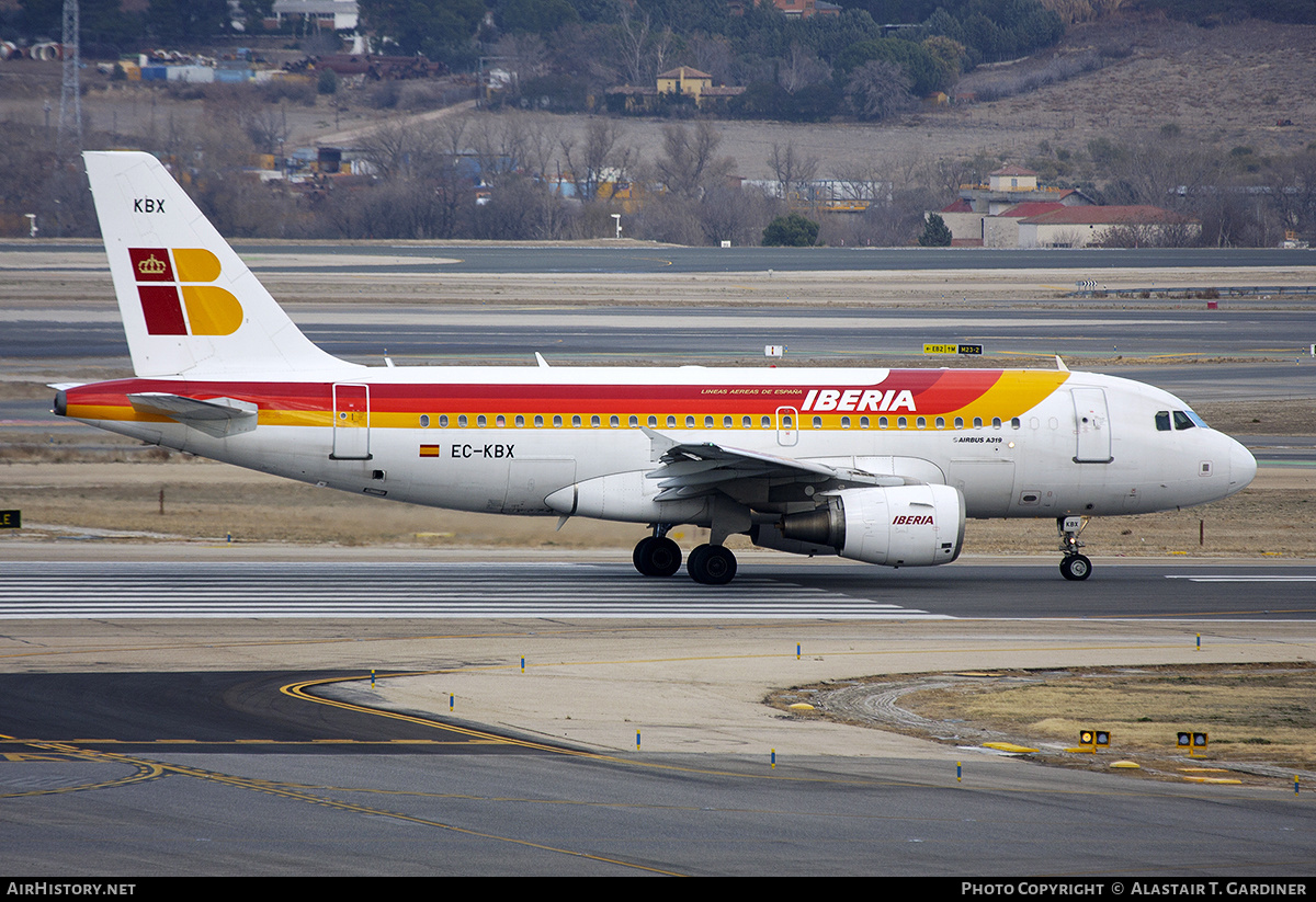 Aircraft Photo of EC-KBX | Airbus A319-111 | Iberia | AirHistory.net #670163