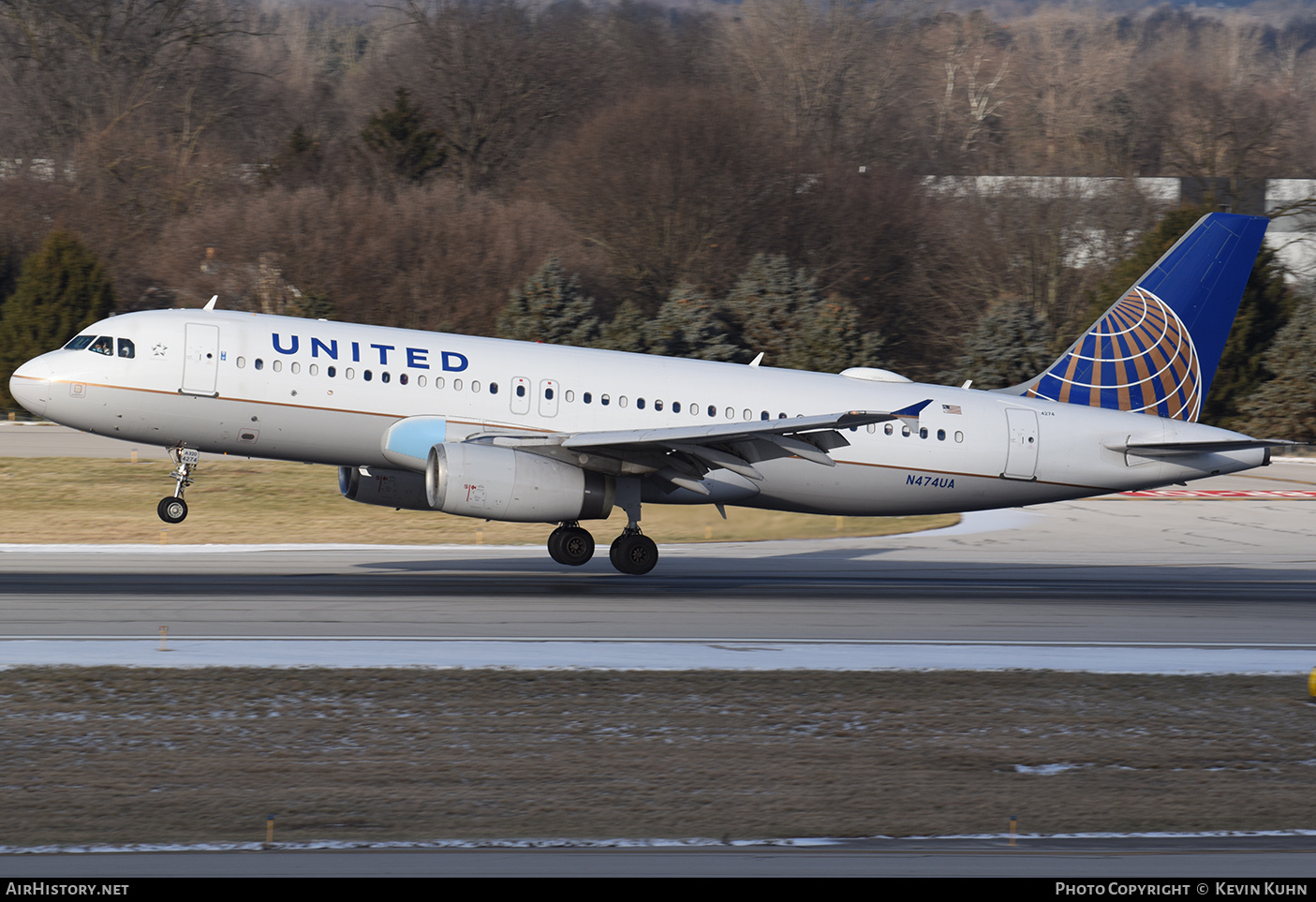 Aircraft Photo of N474UA | Airbus A320-232 | United Airlines | AirHistory.net #670229