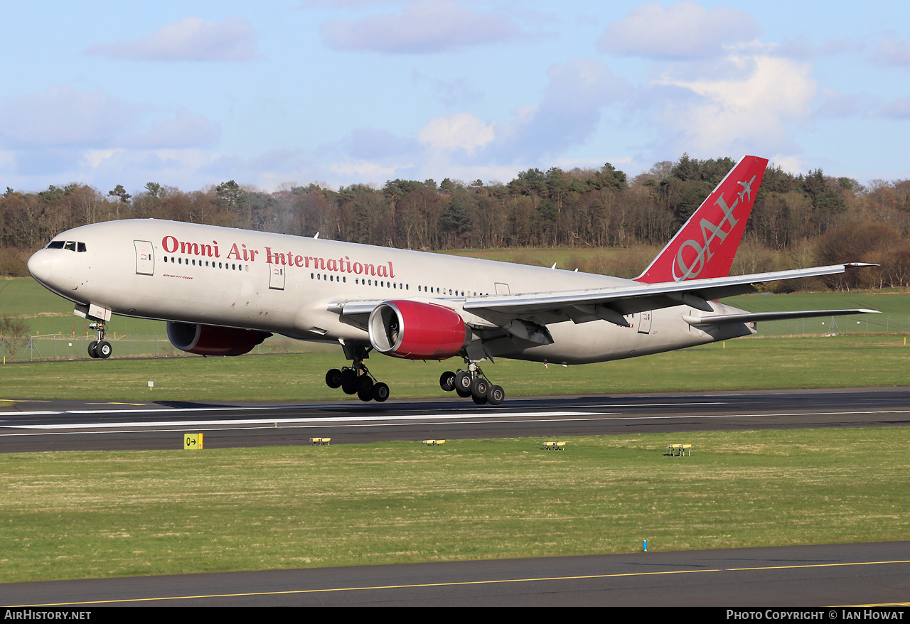 Aircraft Photo of N819AX | Boeing 777-2U8/ER | Omni Air International - OAI | AirHistory.net #670322