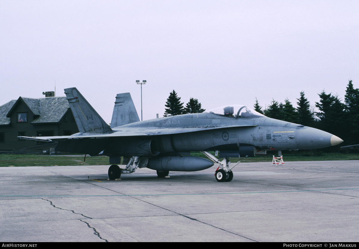 Aircraft Photo of 188735 | McDonnell Douglas CF-188A Hornet | Canada - Air Force | AirHistory.net #670324