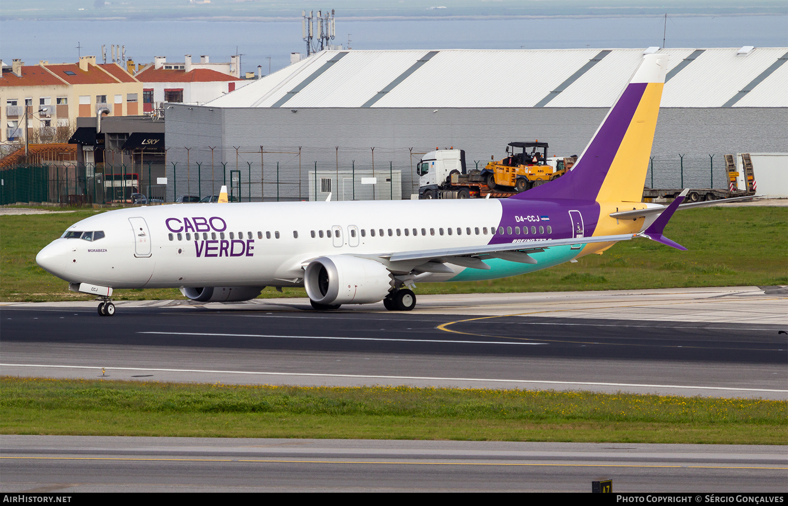 Aircraft Photo of D4-CCJ | Boeing 737-8 Max 8 | Cabo Verde Airlines | AirHistory.net #670349