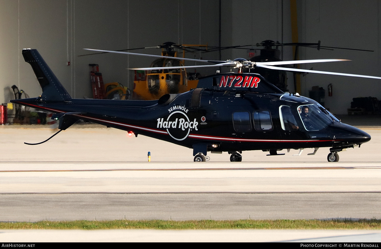 Aircraft Photo of N72HR | Leonardo AW-109SP Grand New | Seminole Hard Rock Hotel & Casino | AirHistory.net #670418