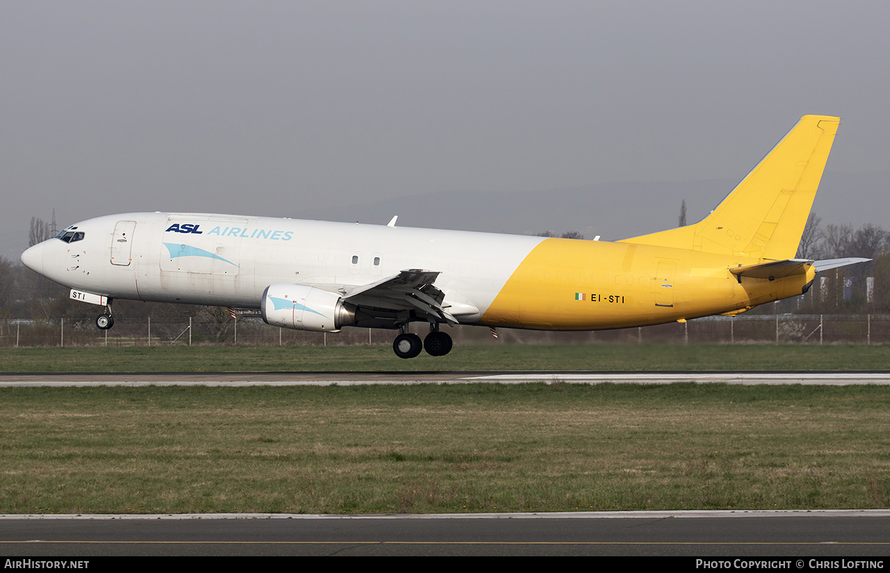 Aircraft Photo of EI-STI | Boeing 737-476(SF) | ASL Airlines | AirHistory.net #670517