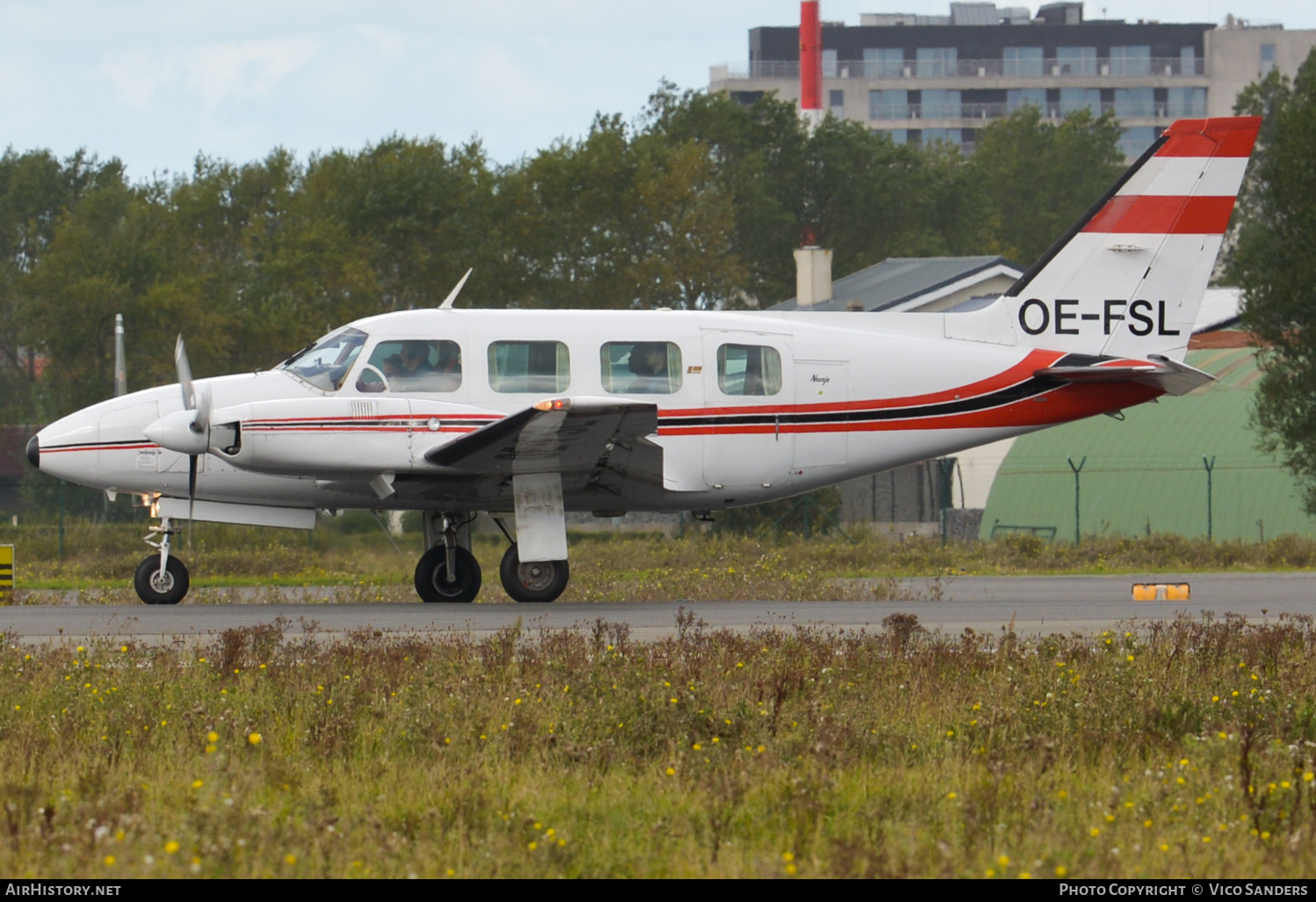 Aircraft Photo of OE-FSL | Piper PA-31-310 Navajo C | AirHistory.net #670591