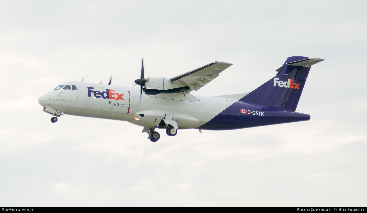 Aircraft Photo of C-GATK | ATR ATR-42-300 | FedEx Feeder | AirHistory.net #670600