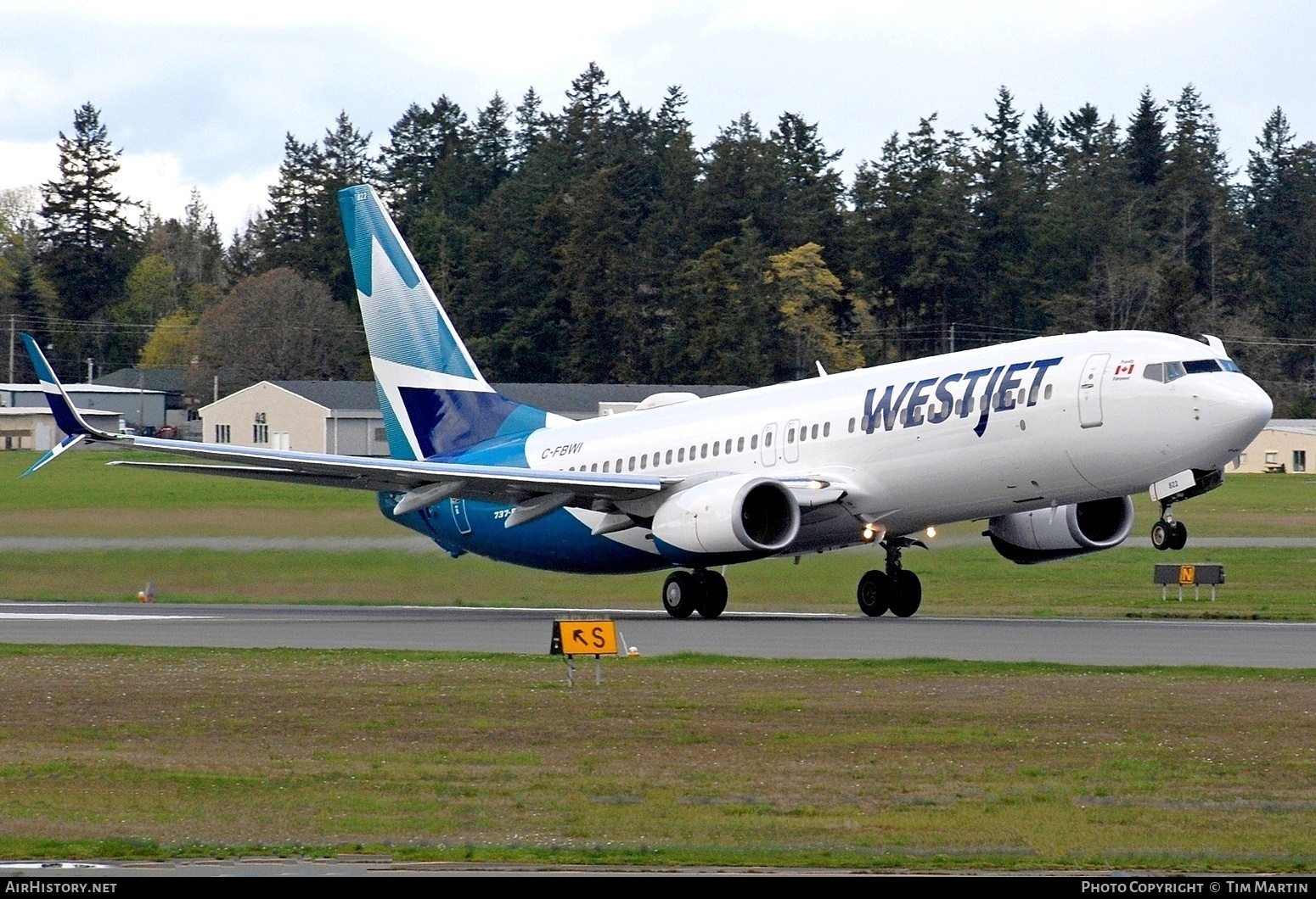 Aircraft Photo of C-FBWI | Boeing 737-8CT | WestJet | AirHistory.net #670614