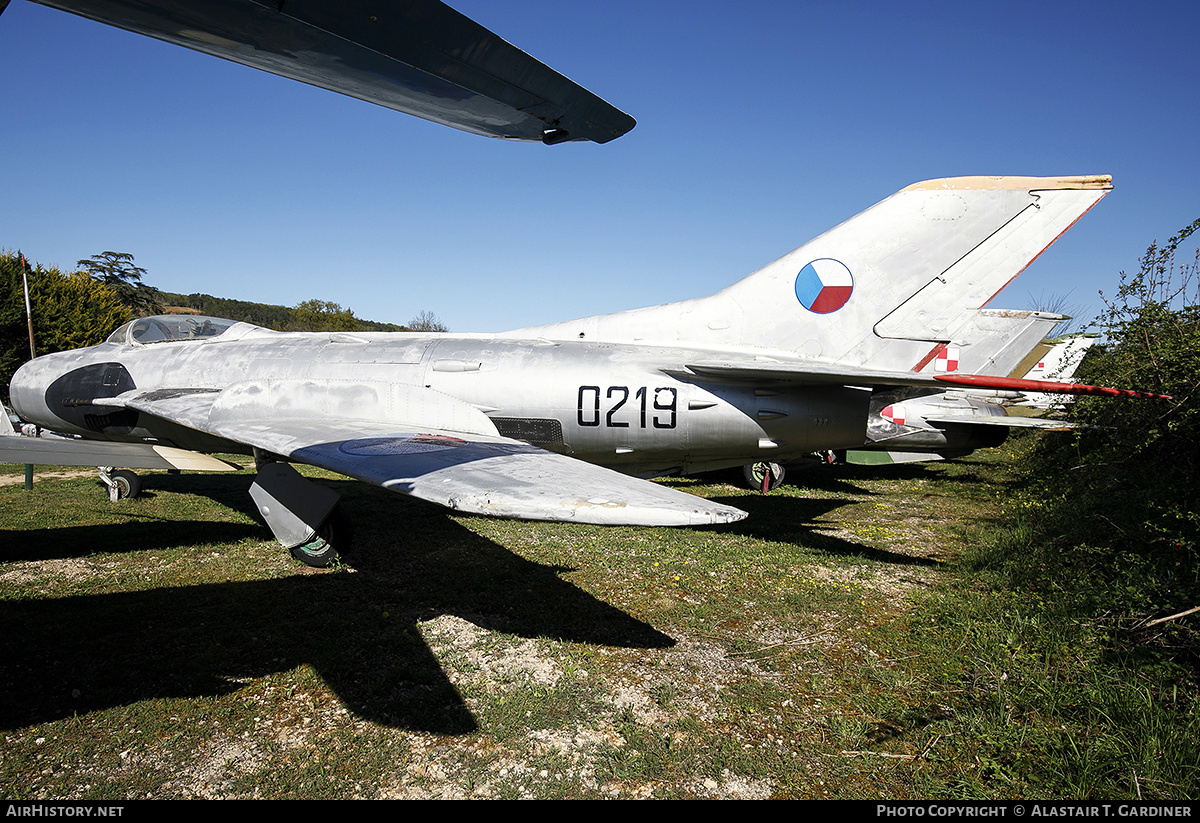 Aircraft Photo of 0219 | Aero S-105 (MiG-19S) | Czechoslovakia - Air Force | AirHistory.net #670636