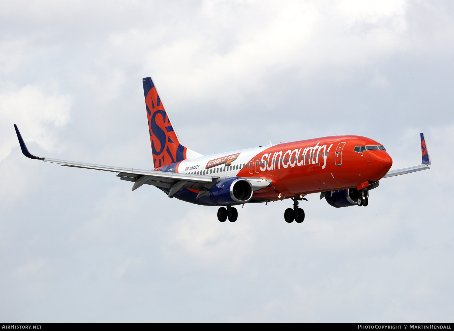 Aircraft Photo of N843SY | Boeing 737-82R | Sun Country Airlines | AirHistory.net #670740