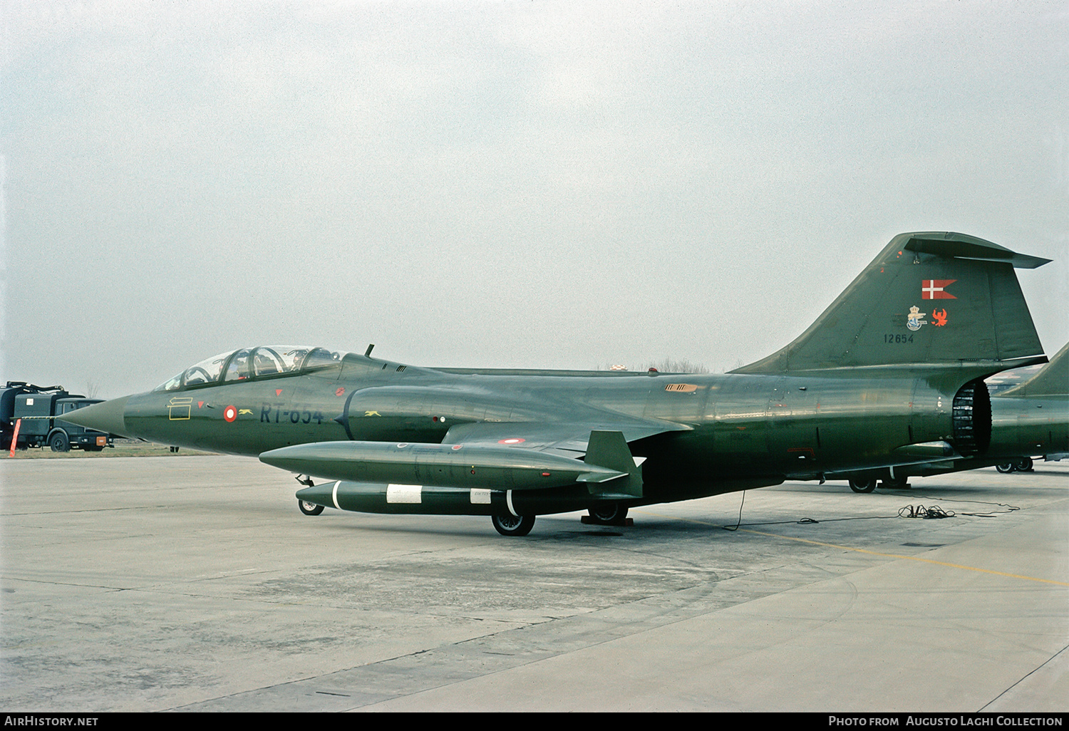 Aircraft Photo of RT-654 | Lockheed CF-104D Starfighter Mk.2 | Denmark - Air Force | AirHistory.net #670780