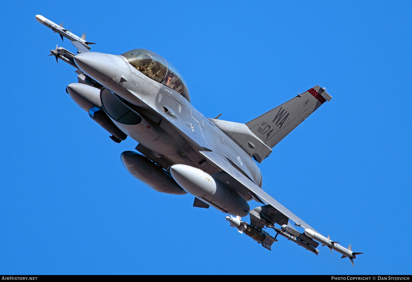 Aircraft Photo of 88-0174 / AF88-174 | General Dynamics F-16DM Fighting Falcon | USA - Air Force | AirHistory.net #670830