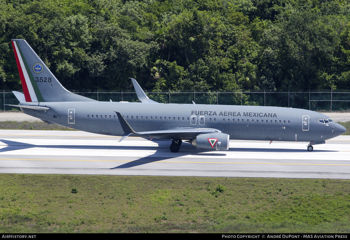 Aircraft Photo of 3528 | Boeing 737-800 | Mexico - Air Force | AirHistory.net #670854