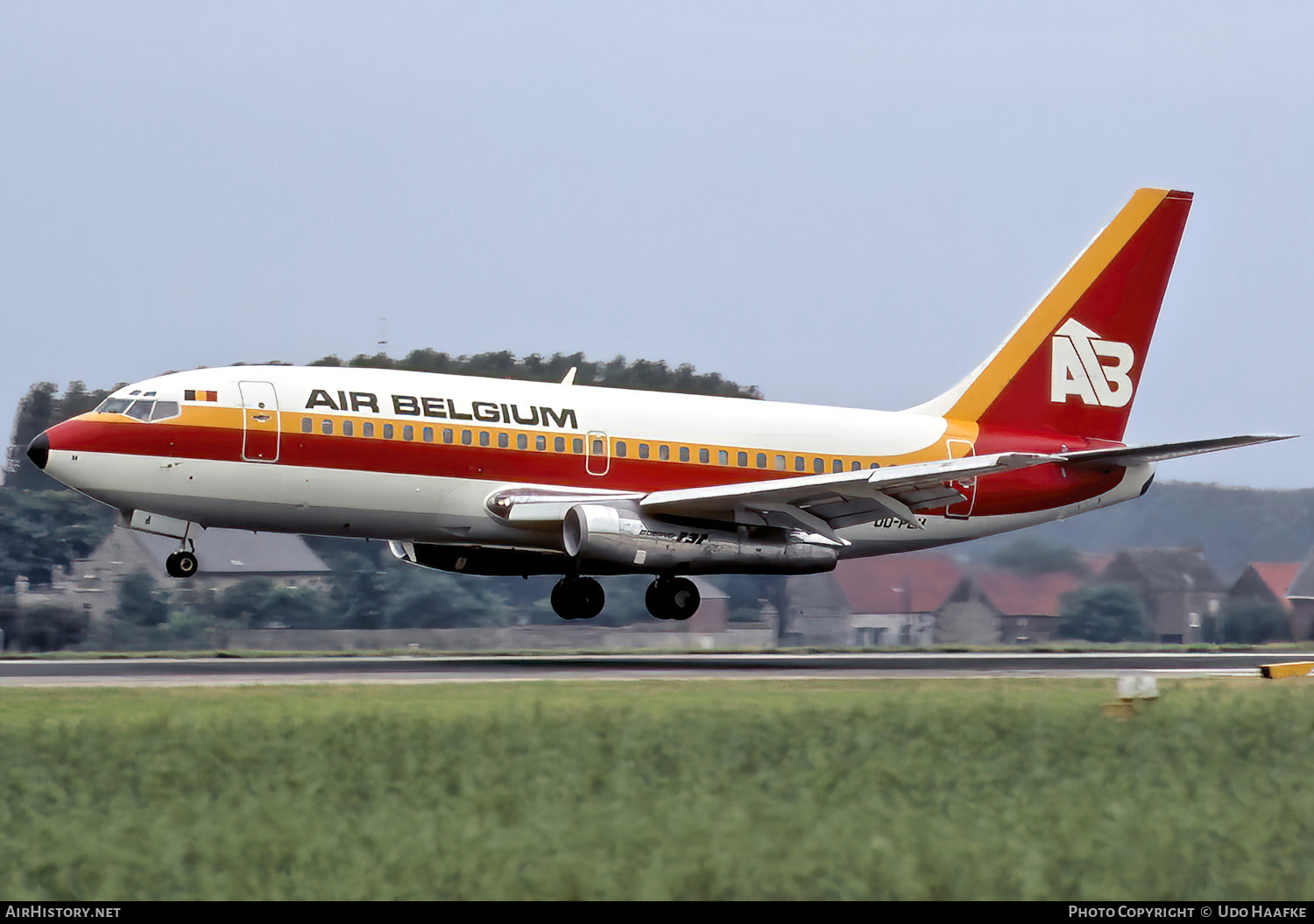 Aircraft Photo of OO-PLH | Boeing 737-247 | Air Belgium | AirHistory.net #670930