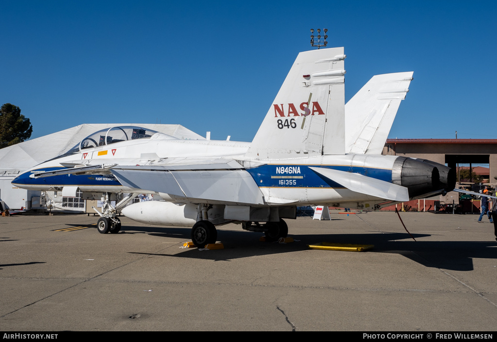 Aircraft Photo of N846NA / NASA 846 | McDonnell Douglas F/A-18B Hornet | NASA - National Aeronautics and Space Administration | AirHistory.net #670995