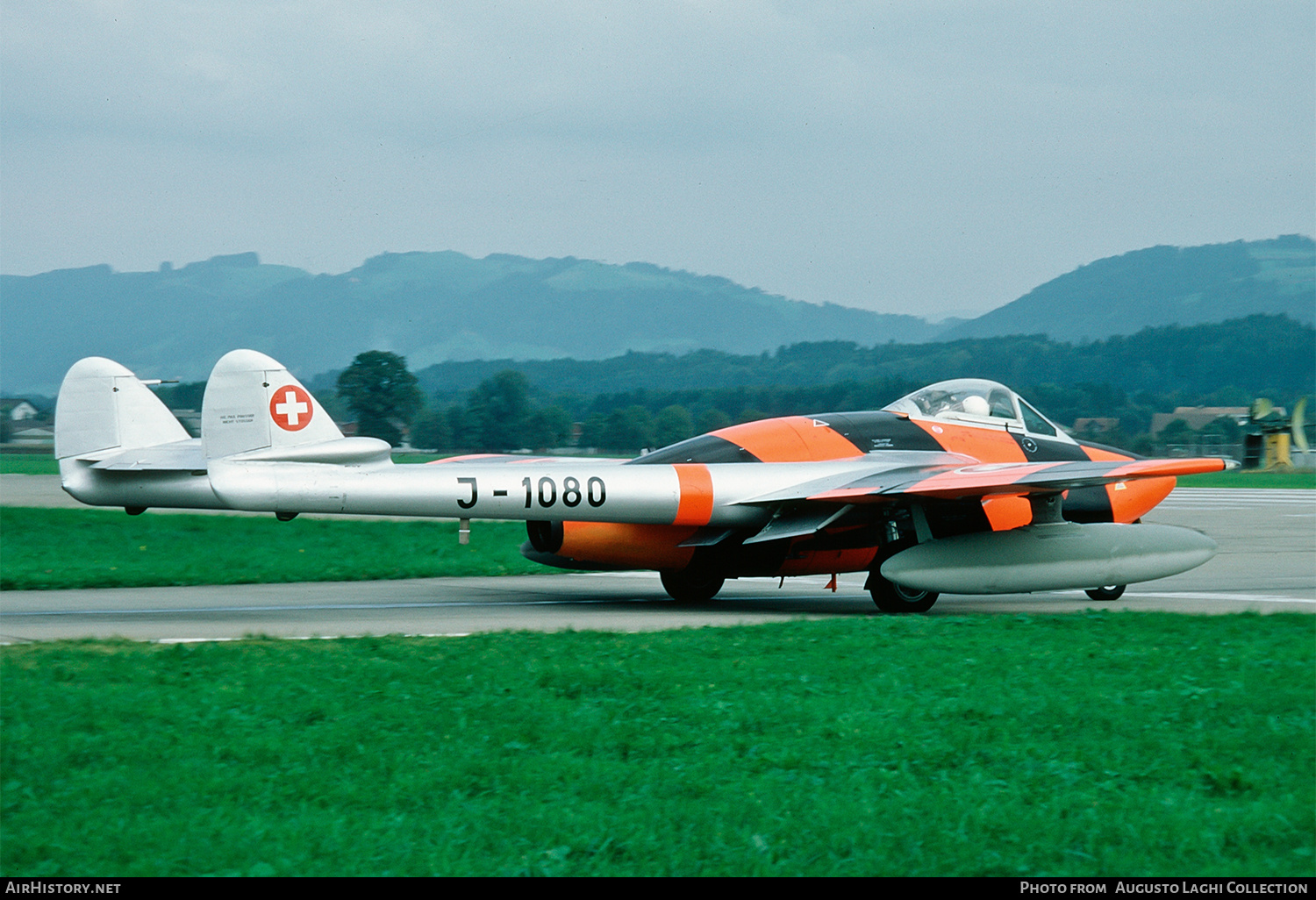 Aircraft Photo of J-1080 | De Havilland D.H. 100 Vampire FB6 | Switzerland - Air Force | AirHistory.net #671060