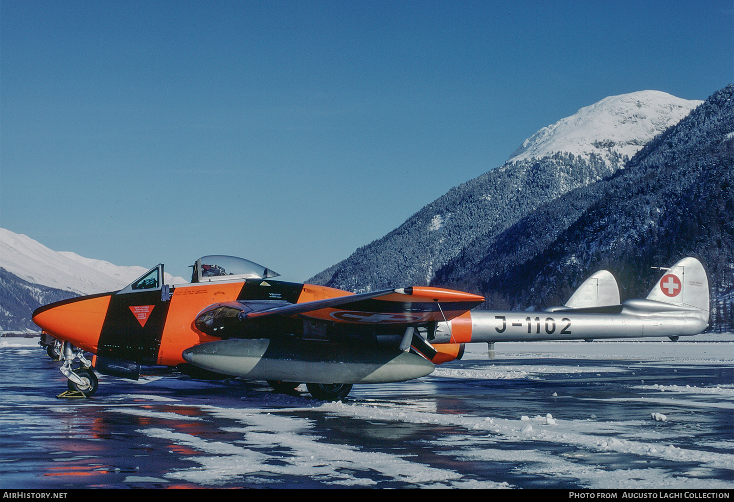 Aircraft Photo of J-1102 | De Havilland D.H. 100 Vampire FB6 | Switzerland - Air Force | AirHistory.net #671067