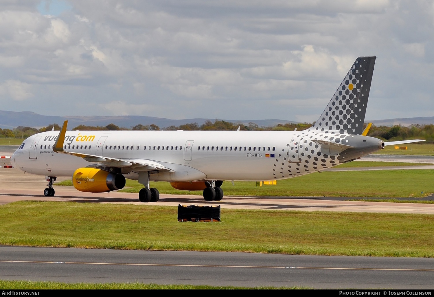 Aircraft Photo of EC-MGZ | Airbus A321-231 | Vueling Airlines | AirHistory.net #671091