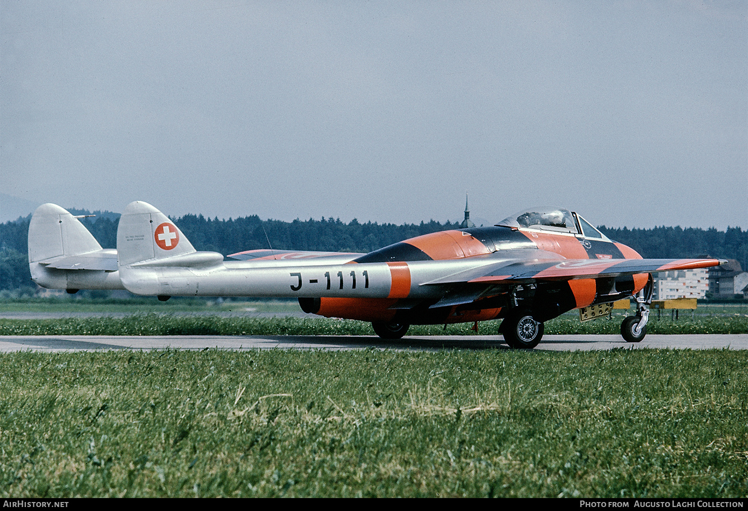 Aircraft Photo of J-1111 | De Havilland D.H. 100 Vampire FB6 | Switzerland - Air Force | AirHistory.net #671136