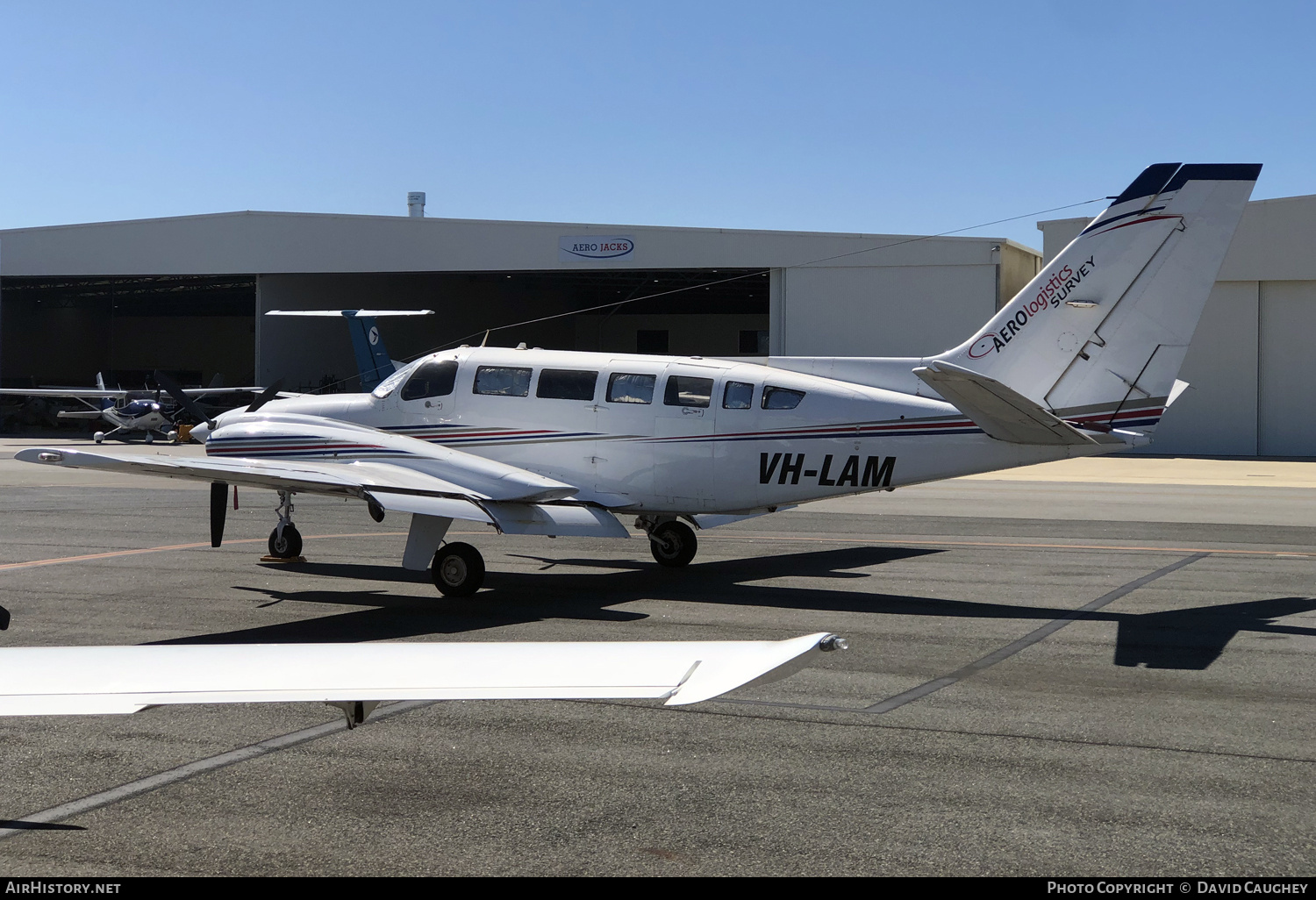 Aircraft Photo of VH-LAM | Cessna 404 Titan | Aero Logistics | AirHistory.net #671189