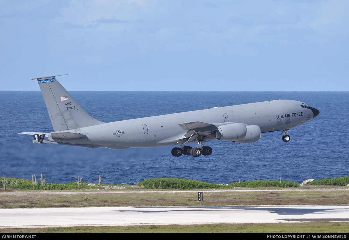 Aircraft Photo of 63-7977 / 37977 | Boeing KC-135R Stratotanker | USA - Air Force | AirHistory.net #671313