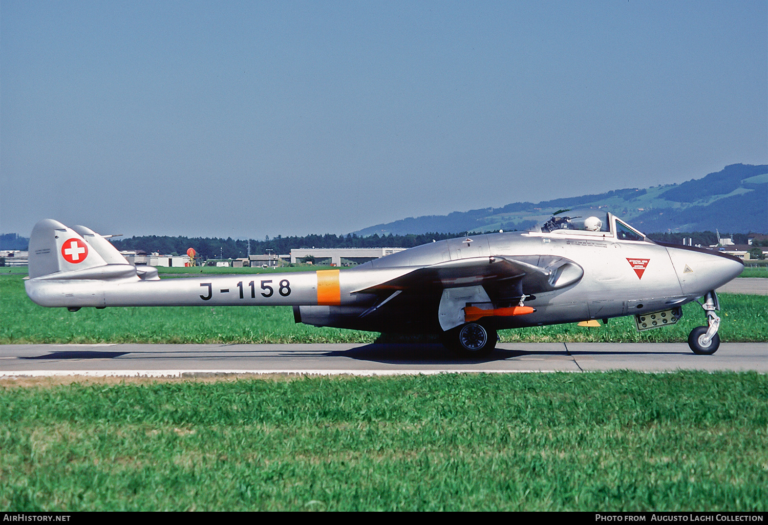 Aircraft Photo of J-1158 | De Havilland D.H. 100 Vampire FB6 | Switzerland - Air Force | AirHistory.net #671358