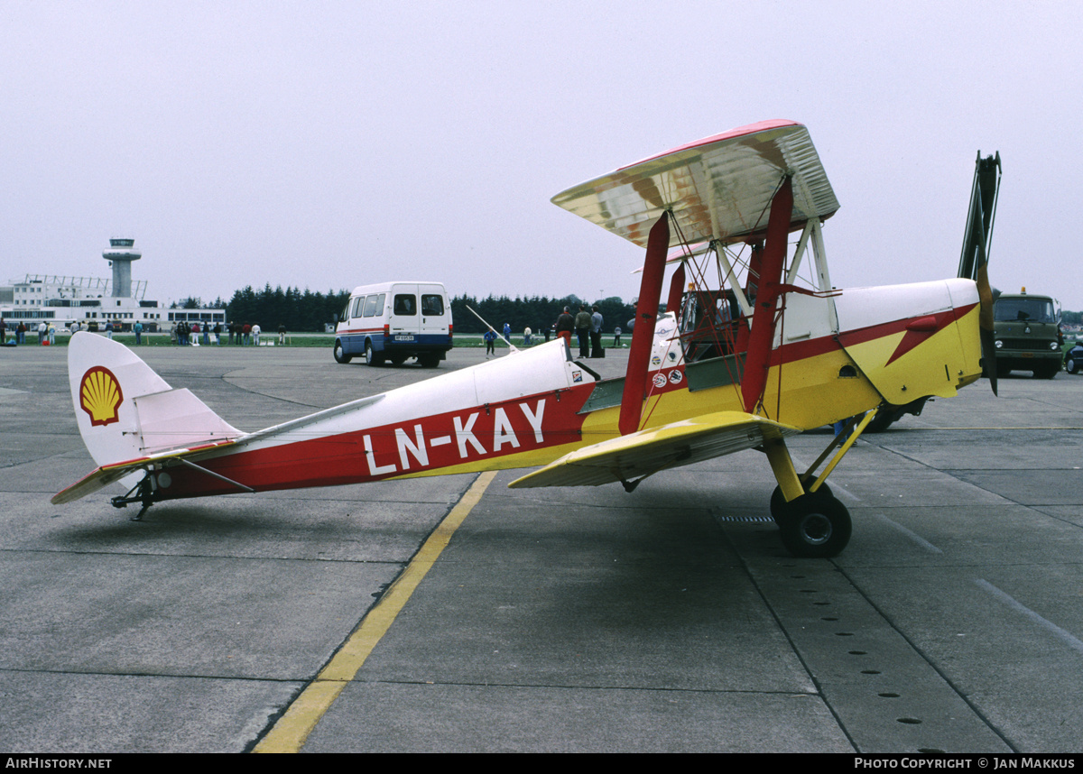 Aircraft Photo of LN-KAY | De Havilland D.H. 82A Tiger Moth | AirHistory.net #671415