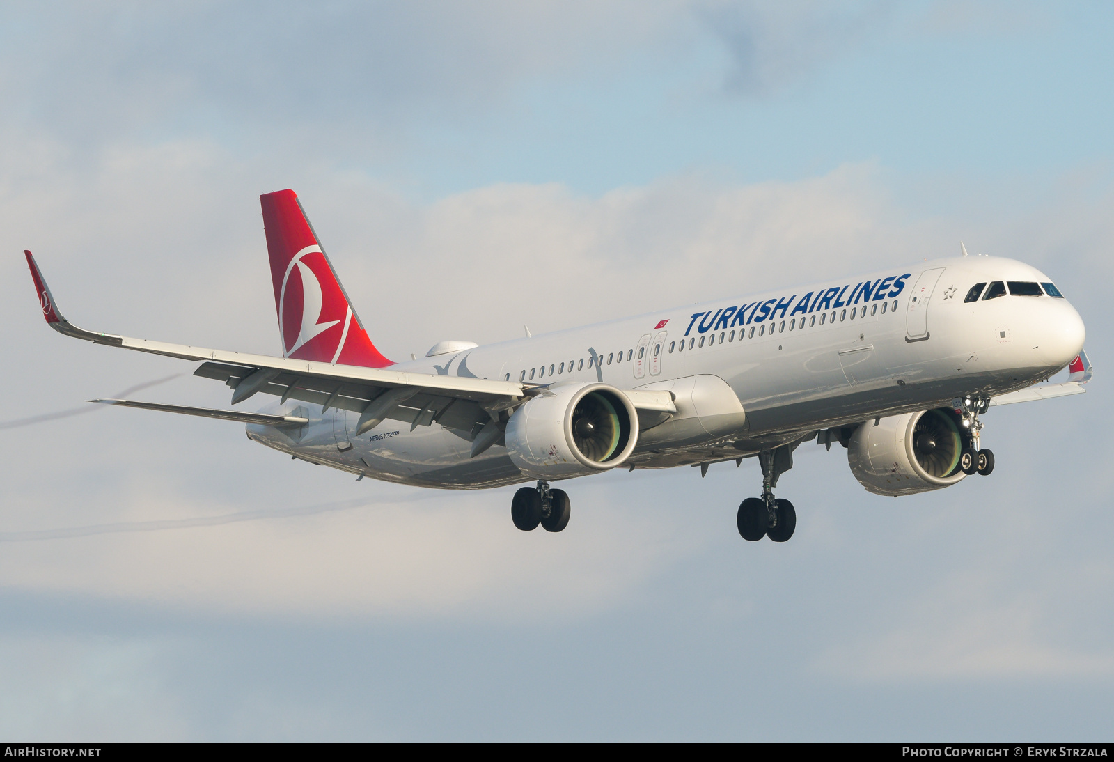 Aircraft Photo of TC-LTO | Airbus A321-271NX | Turkish Airlines | AirHistory.net #671504