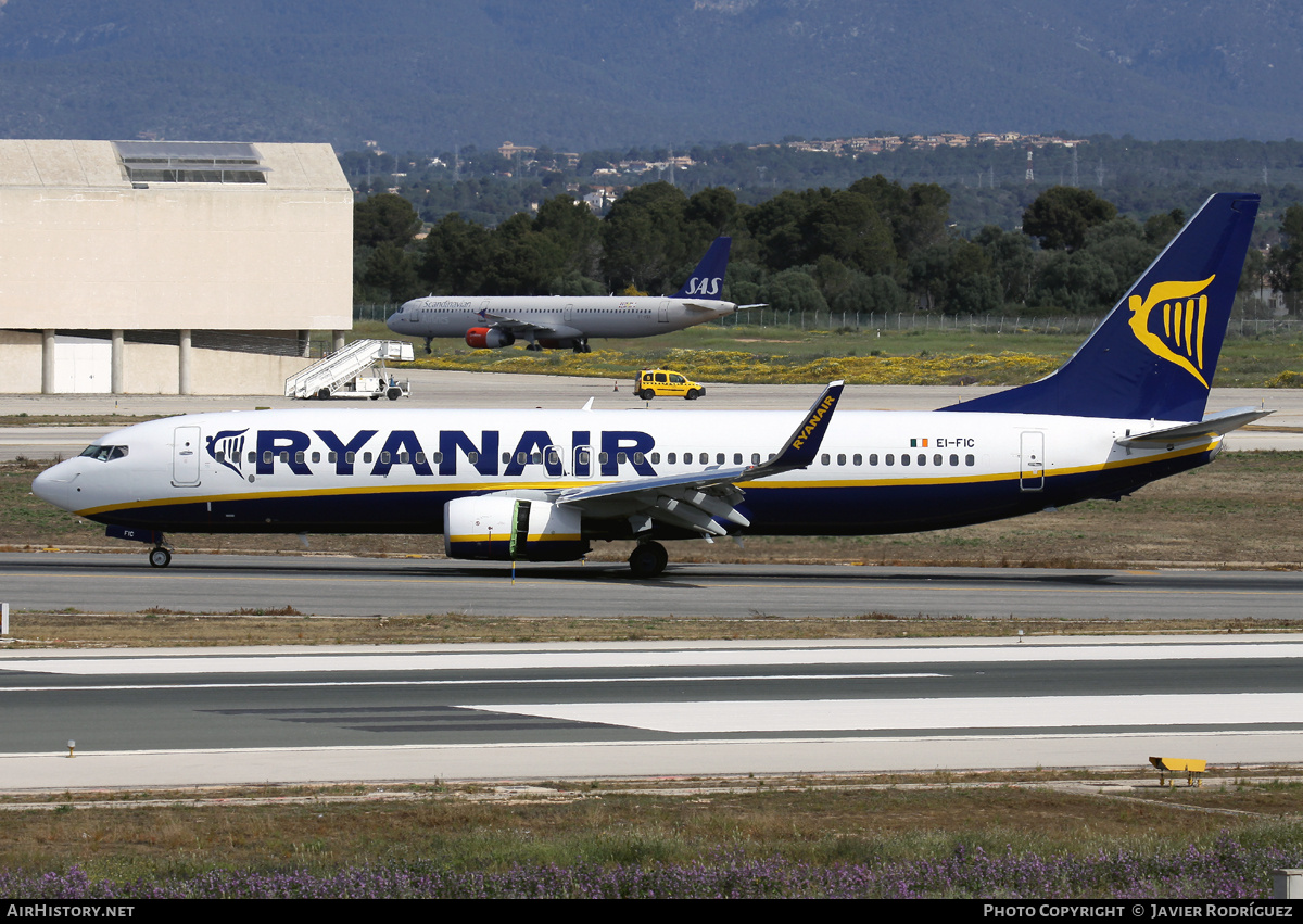 Aircraft Photo of EI-FIC | Boeing 737-8AS | Ryanair | AirHistory.net #671529