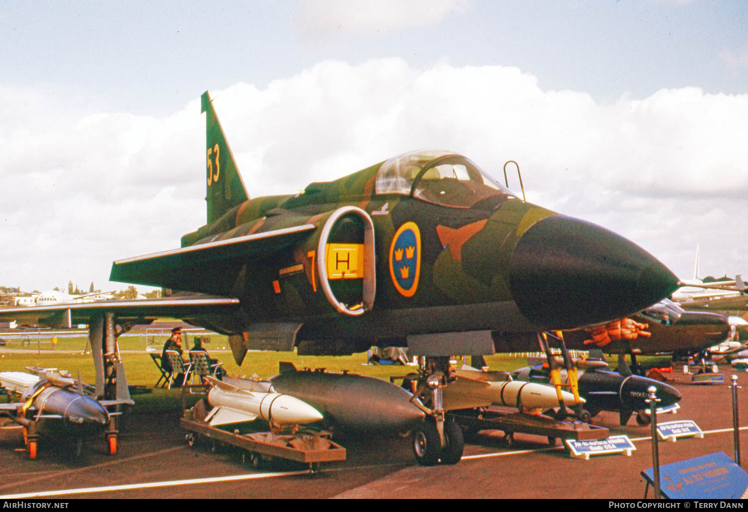 Aircraft Photo of 37053 | Saab AJ37 Viggen | Sweden - Air Force | AirHistory.net #671603