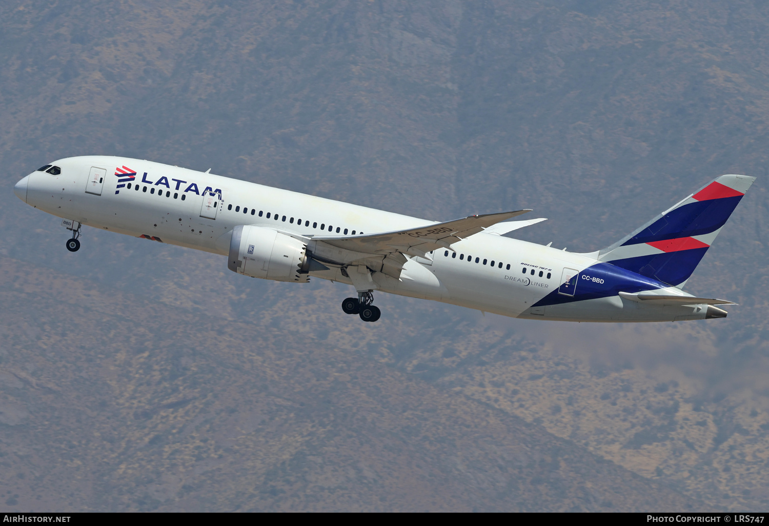 Aircraft Photo of CC-BBD | Boeing 787-8 Dreamliner | LATAM Airlines | AirHistory.net #671696