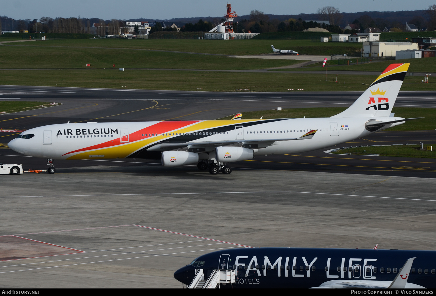 Aircraft Photo of OO-ABA | Airbus A340-313 | Air Belgium | AirHistory.net #671732