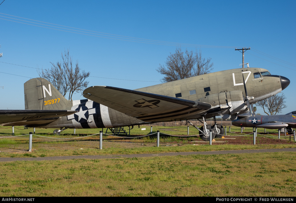 Aircraft Photo of 43-15977 / 315977 | Douglas C-47A Skytrain | USA - Air Force | AirHistory.net #671826